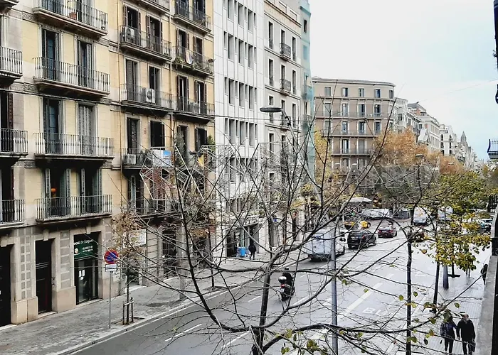 Lumine Luxury Suites By Gaiarooms Barcellona